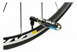 Gonfleur CO2 Var RP-45300-C Pour Cartouche CO2 7 Gonfleur CO2 Var RP-45300-C Pour Cartouche CO2 -Entretien Réparation Route Soldes unnamed file 1019