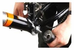 Presse à Roulement De Boitier VAR -Entretien Réparation Route Soldes unnamed file 1268