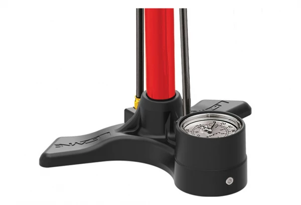 Pompe à Pied Lezyne Macro Floor Drive Rouge 4 Pompe à Pied Lezyne Macro Floor Drive Rouge – Image 2