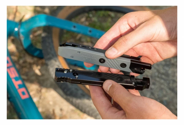 Multi-Outil Wolf Tooth 8-Bit Chainbreaker + Utility Knife (4 Fonctions) Noir 11 Multi-Outil Wolf Tooth 8-Bit Chainbreaker + Utility Knife (4 Fonctions) Noir – Image 9