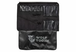 Trousse à Outils Wolf Tooth Travel Tool Wrap Noir -Entretien Réparation Route Soldes unnamed file 4308