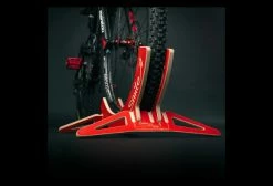 Support Velo MTB Hopper Smile Rouge -Entretien Réparation Route Soldes unnamed file 4351