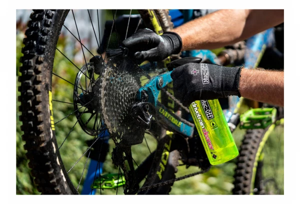 Nettoyeur De Chaîne Muc-Off Drive Drive Atelier 750ml 5 Nettoyeur De Chaîne Muc-Off Drive Drive Atelier 750ml – Image 3